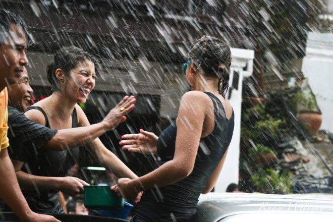 Khám phá nét đặc trưng của lễ hội Té nước mừng năm mới ở Lào, Campuchia và Thái Lan - 7