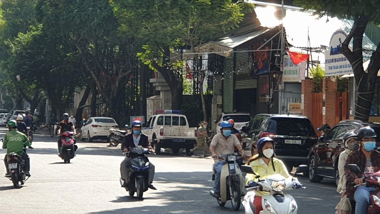 Lời khai hai nhóm thanh niên cầm hung khí rượt đuổi nhau như phim ở TP.HCM - 2