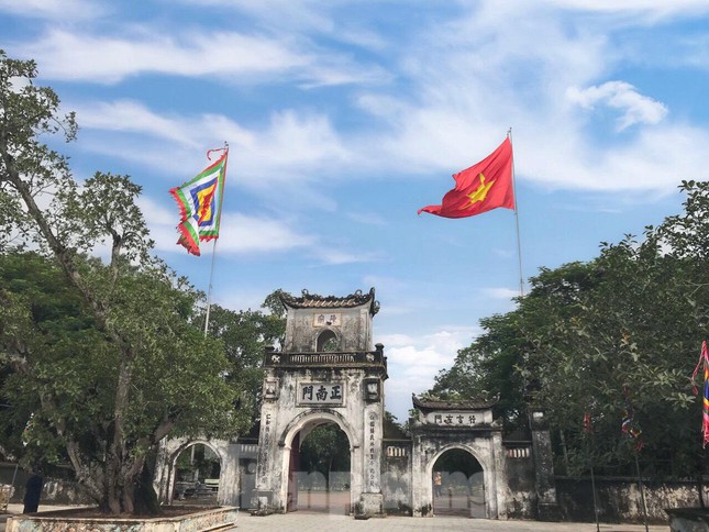 Nam Định đóng cửa đền Trần Rằm tháng Giêng, không tổ chức lễ khai ấn - 1