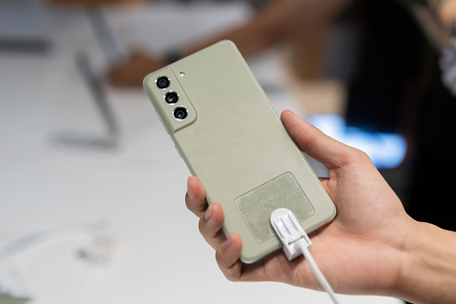 Chọn smartphone dành tặng “người thương” nhân dịp Valentine - 4