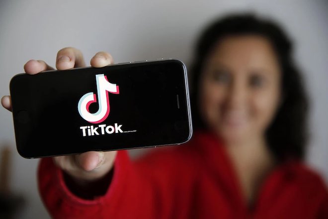 TikTok bổ sung loạt quy định mới, hơn 91 triệu video bị xóa trong một quý - 1