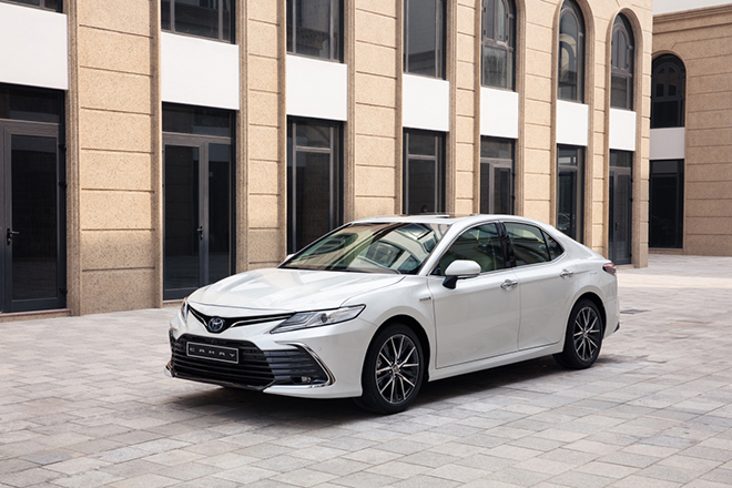 Giá xe Toyota Camry lăn bánh tháng 2/2022, giảm 10% phí bảo hiểm vật chất - 4