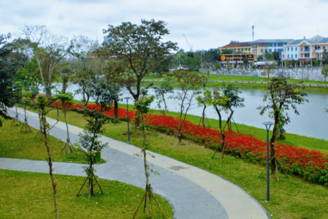 Truy tìm ‘tọa độ’ cây cầu đi bộ được người dân Huế rần rần đến check-in - 20