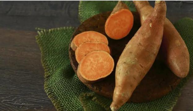 Tự làm serum cho lông mày thưa và mỏng - 3