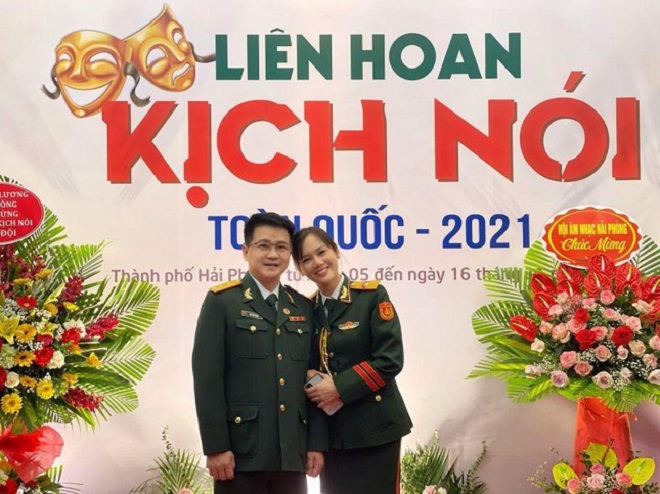 Bà xã xinh đẹp kín tiếng của Phó Giám đốc Nhà hát kịch hóa ra là "mỹ nhân chuyên trị vai khổ" - 3