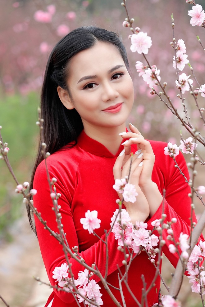 Bà xã xinh đẹp kín tiếng của Phó Giám đốc Nhà hát kịch hóa ra là "mỹ nhân chuyên trị vai khổ" - 5