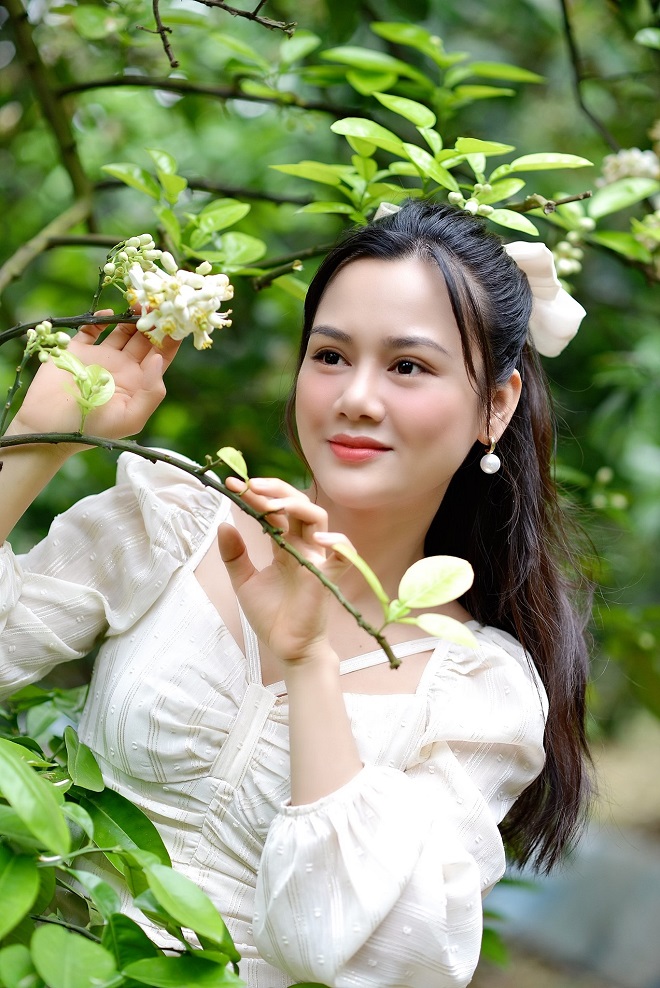 Bà xã xinh đẹp kín tiếng của Phó Giám đốc Nhà hát kịch hóa ra là "mỹ nhân chuyên trị vai khổ" - 7