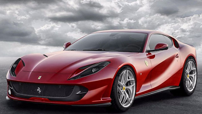 Ferrari dừng sản xuất siêu xe 812 Superfast vì sở hữu động cơ lớn