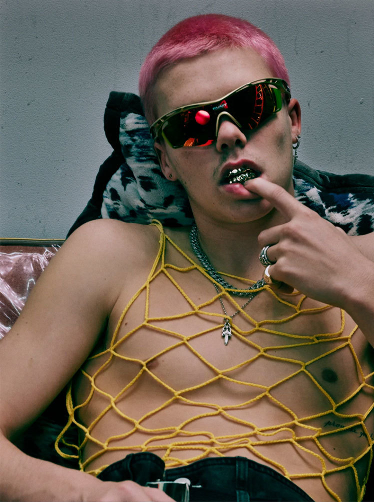 Quý tử 17 tuổi nhà David Beckham gây sốt vì body như tượng trên bìa tạp chí - 3