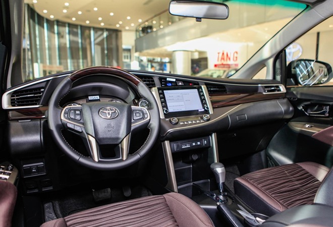 Giá xe Innova 2022 mới nhất đã áp dụng giảm 50% phí trước bạ - 8