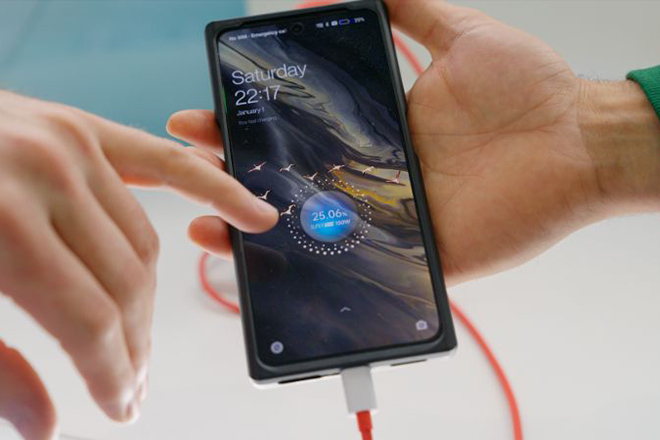 Oppo trình làng công nghệ sạc nhanh ấn tượng nhất từ trước đến nay - 4