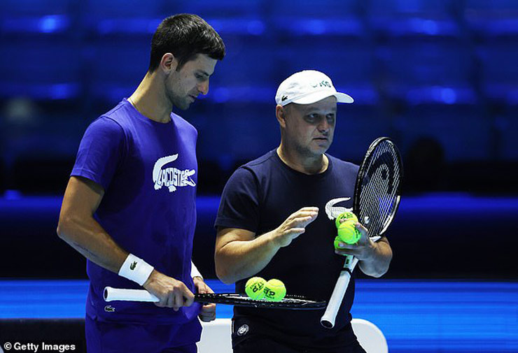 Djokovic received a double shock: 