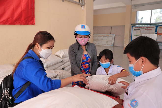 Hành trình giúp hàng trăm trẻ nghèo Cần Thơ chạm ước mơ tri thức - 3