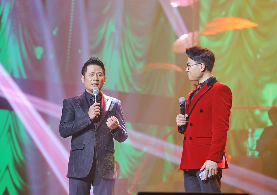 4.000 khán giả Hà Nội phủ kín show Quang Hà, Bằng Kiều, Hồng Nhung, Lệ Quyên - 8