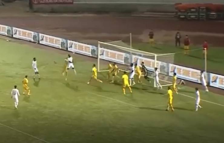 Video bóng đá Hải Phòng - Thanh Hóa: 2 quả phạt góc chí mạng, đứt chuỗi toàn thắng (Vòng 3 V-League) - 1