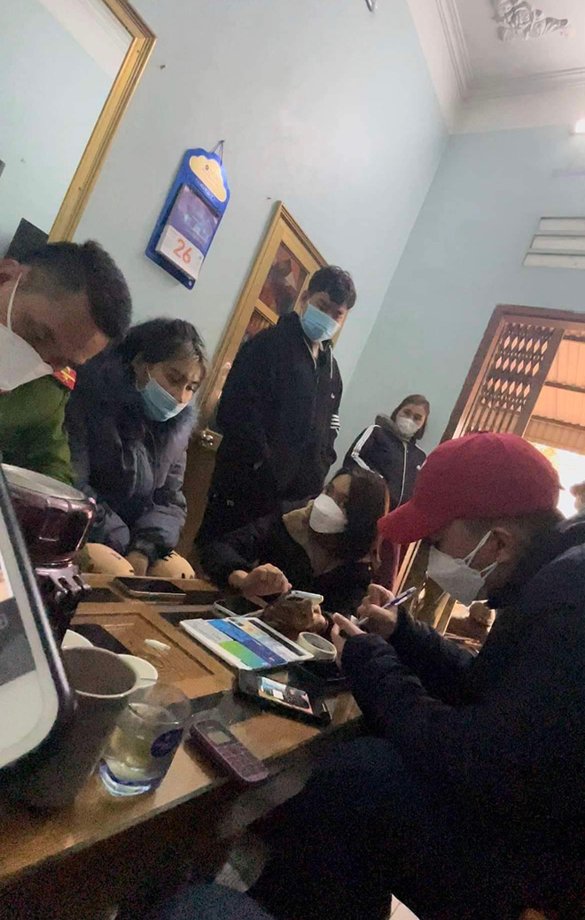 "Hot girl" 9X chuyên bán sỉ, lẻ quần áo thời trang và cú lừa bạc triệu - 2
