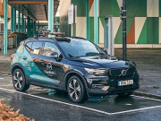 Volvo công bố và thử nghiệm công nghệ sạc không dây cho xe điện