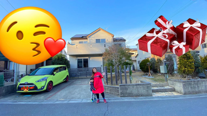 所得 "ひどい"  17歳以上の日本人の夫と結婚したYouTuber：母親に20億ドルの家を買う-7