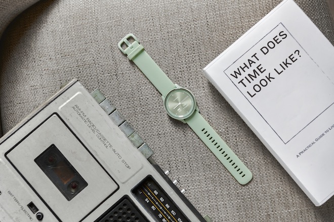 Garmin giới thiệu smartwatch lai giữa đồng hồ kim và màn hình cảm ứng ẩn - 1