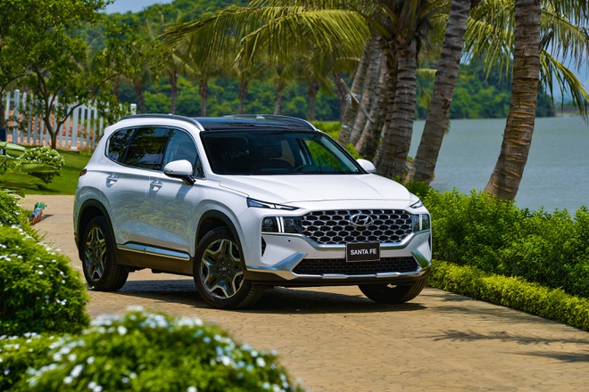 Giá xe Hyundai Santa Fe lăn bánh tháng 3/2022, giảm 50% LPTB - 6