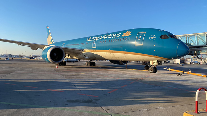 Sun Group và Vietnam Airlines triển khai thành công hai chuyến bay đưa người Việt Nam tại Ukraine về nước - 2