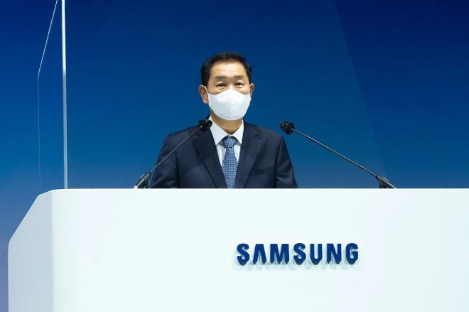CEO Samsung xin lỗi vì scandal bóp hiệu năng trên Galaxy S22 - 1