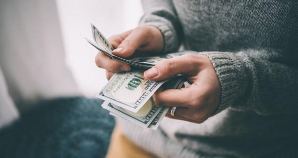 8 lời khuyên đắt giá về tiền bạc giúp bạn ngày càng kiếm được nhiều tiền - 1