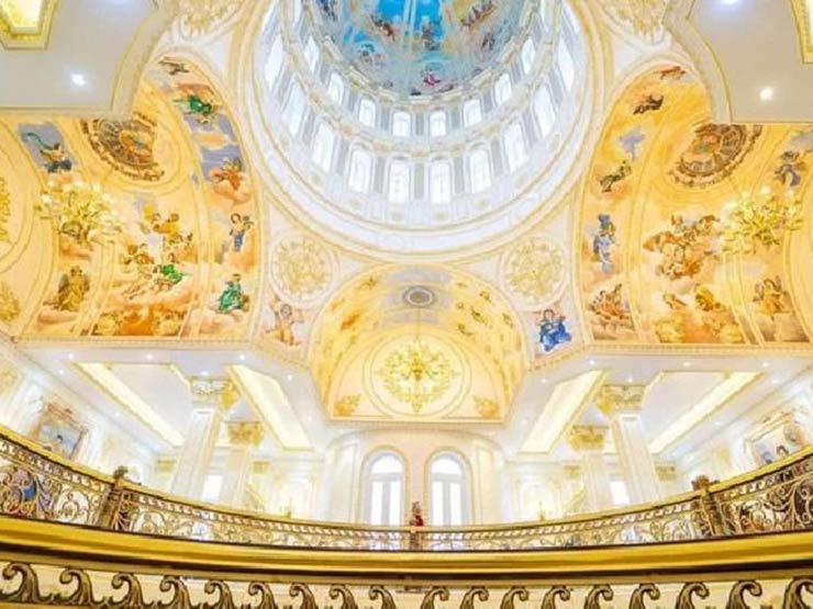 Choáng ngợp lâu đài "khủng" 100 tỷ của đại gia Thanh Hóa, cực kỳ lộng lẫy và hoành tráng - 4