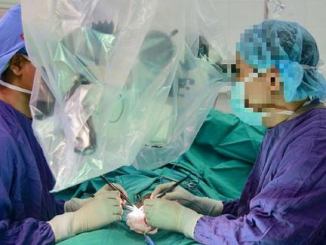 Tình huống pháp lý vợ nhẫn tâm cắt phăng “của quý” người chồng