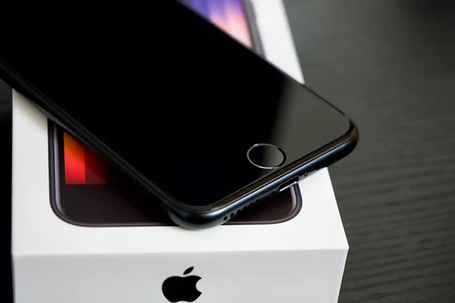 Đánh giá iPhone SE 2022: Có đáng để xuống tiền? - 4