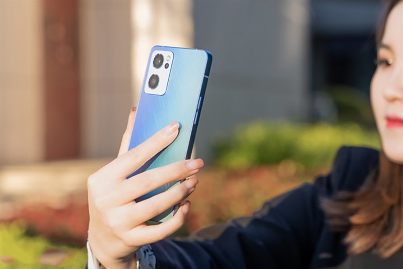 Đây là chiếc smartphone tầm trung có camera "xịn" nhất phân khúc - 4