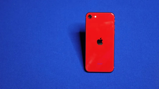 Video thả rơi iPhone SE 3, liệu chiếc iPhone này có bền? - 1