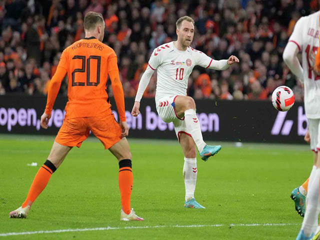 Video bóng đá Hà Lan - Đan Mạch: Đại tiệc 6 bàn, Depay đua tài Eriksen (Giao hữu)