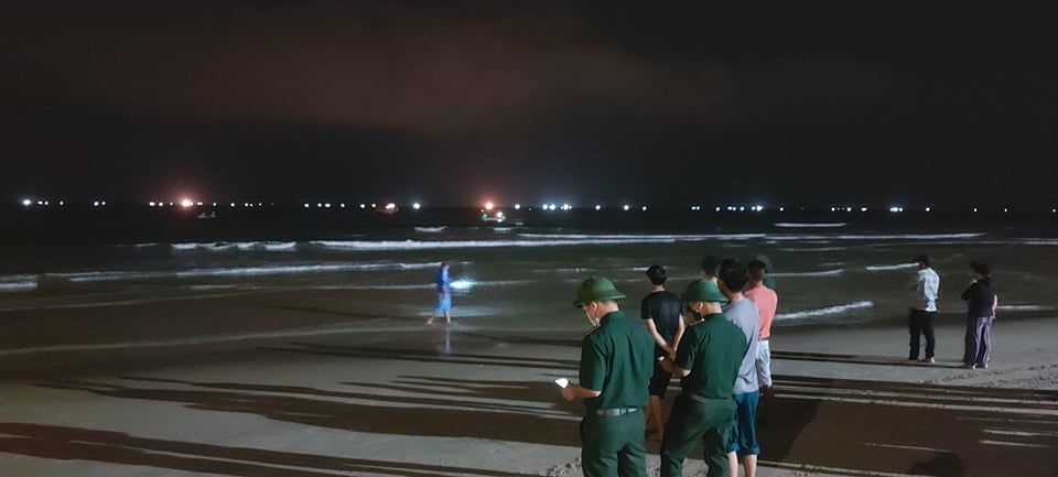 Sự thật nhóm du khách miền Bắc mất tích khi đang tắm biển ở Đà Nẵng - 3