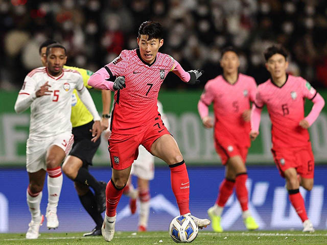 Trực tiếp bóng đá UAE - Hàn Quốc: Xà ngang rung chuyển (Vòng loại World Cup)