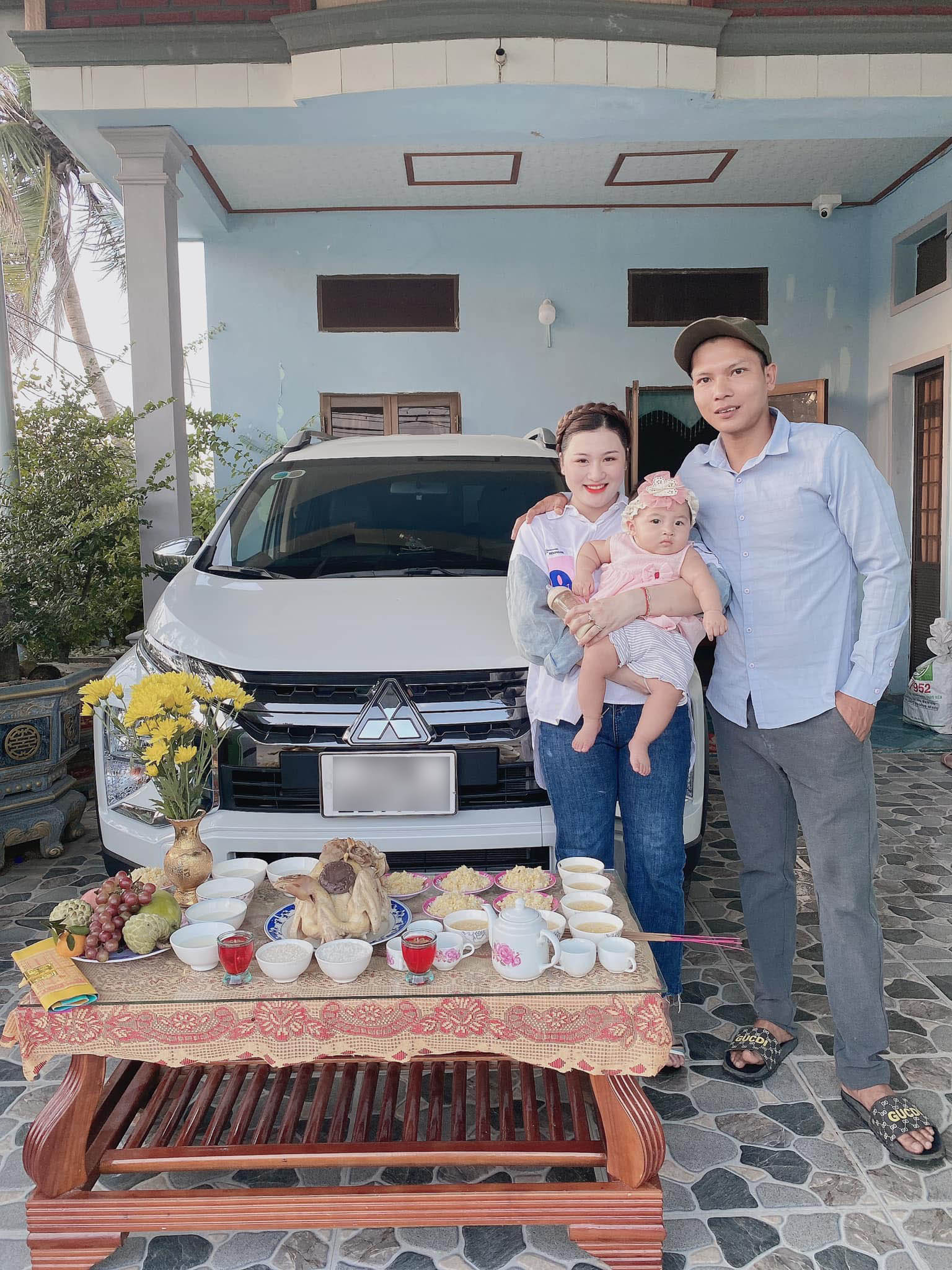 Lộc Fuho "vượt mặt bà Phương Hằng", đổi đời nhờ "nương tựa" nhà vợ? - 2