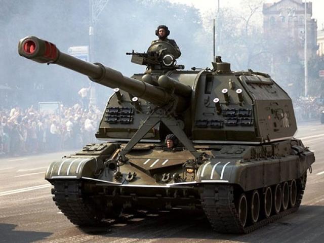 Uy lực khủng khiếp pháo tự hành 2S19 Msta-S của Quân đội Nga