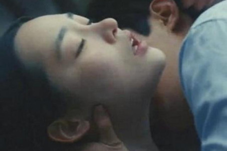 Lee Min Ho gây chú ý với nụ hôn trong phim mới Pachinko
