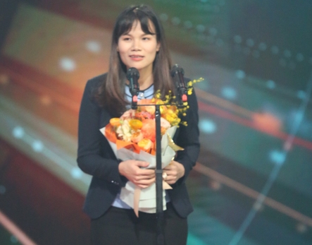Huyền Lizzie, Thanh Sơn và MC Đức Bảo &#34;thắng lớn&#34; tại VTV Awards 2022 - 6