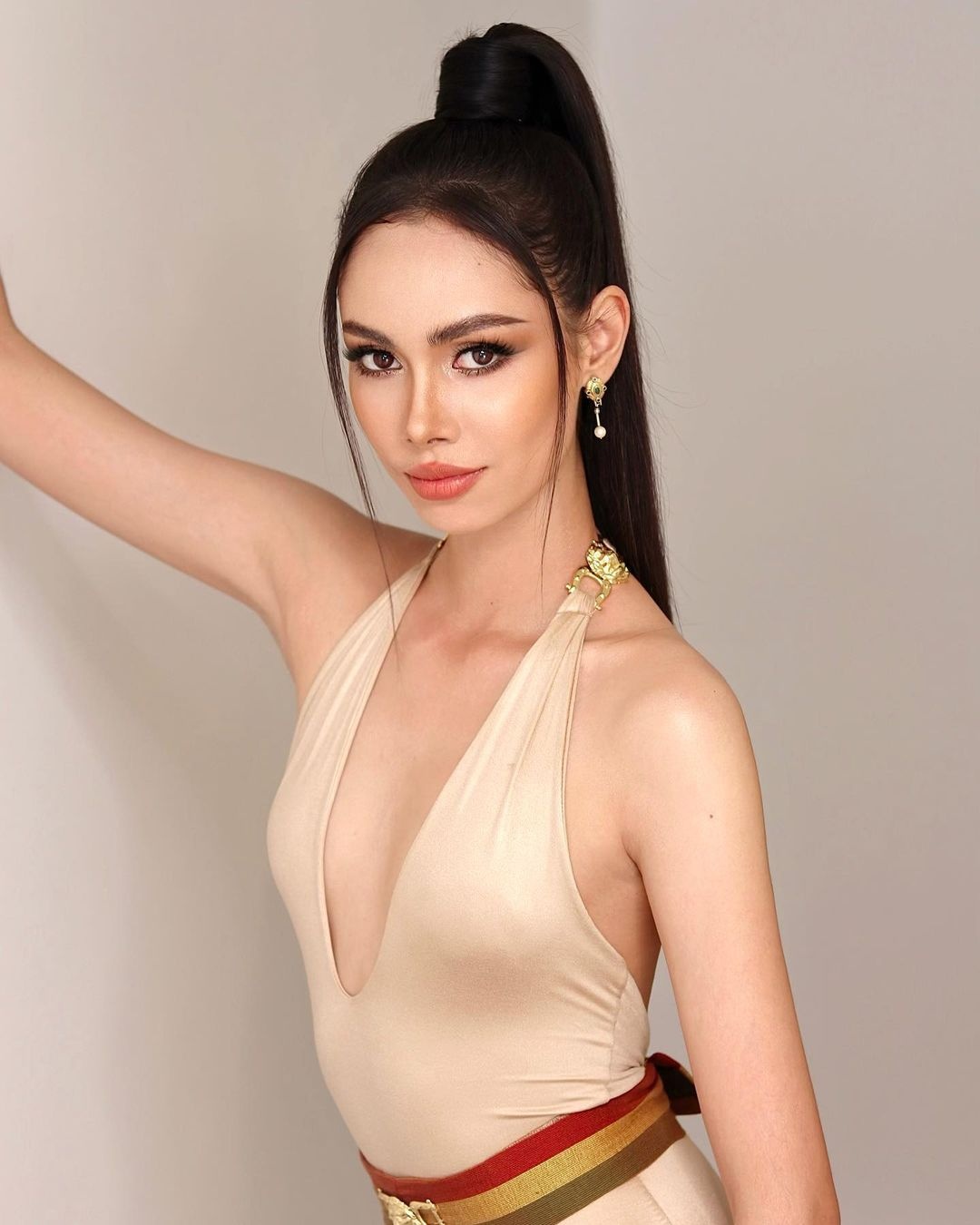 Hoa hậu Hoàn Vũ Campuchia 2022 mang vẻ đẹp lai ấn tượng - 5
