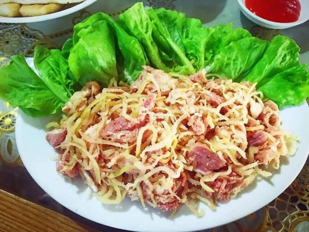 Thịt chua đu đủ - món ăn truyền thống của người Mường Tân Sơn mỗi dịp Tết đến xuân về - 1