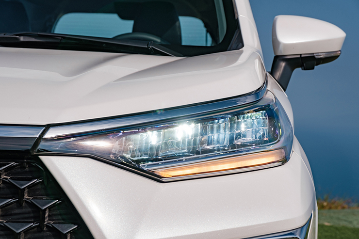Giá xe Toyota Veloz Cross niêm yết và lăn bánh tháng 1/2023 - 5