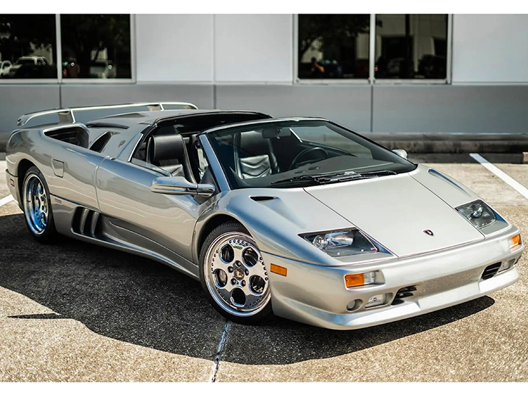 Siêu phẩm Lamborghini Diablo VT mui trần lên sàn đấu giá