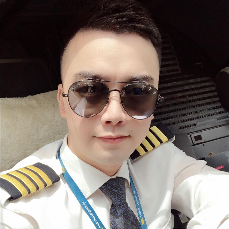 Cơ trưởng chuyến bay đưa ĐT Việt Nam sang Thái Lan từng là diễn viên nhí đình đám - 7