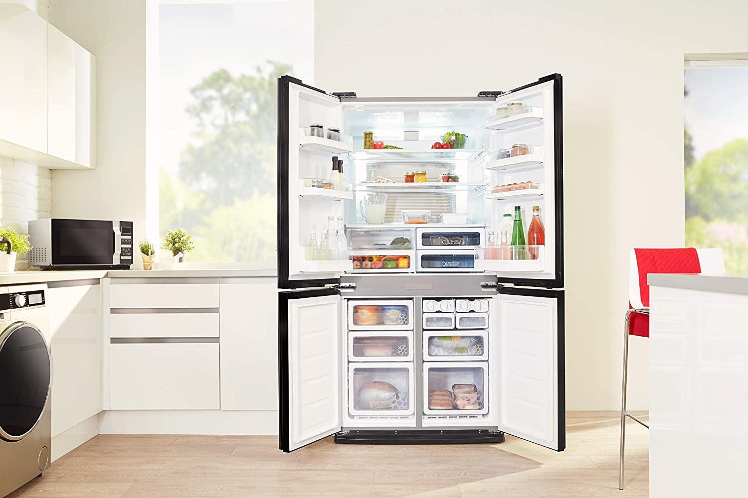 Giá tủ lạnh Sharp Inverter cận Tết Nguyên Đán: Giảm đồng loạt - 1
