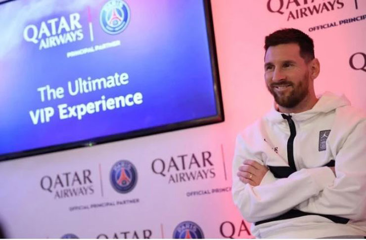 Messi đến Qatar kỷ niệm vô địch World Cup, đấu Ronaldo chỉ 1 hiệp ở Ả Rập - 1