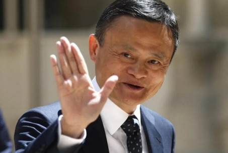 Tỷ phú Jack Ma bất ngờ tới Hong Kong đón Tết Nguyên đán