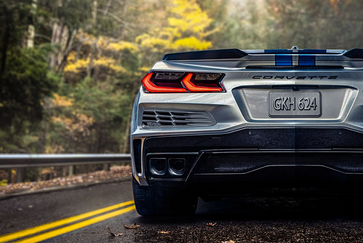 Xe thể thao Chevrolet Corvette E-Ray sở hữu động cơ hybrid trình làng - 5