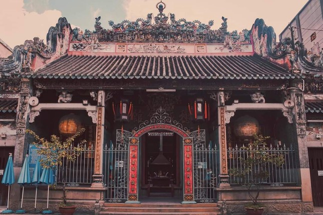 Du Xuân Quý Mão: Những ngôi chùa nổi tiếng ở TP.HCM, có nơi được National Geographic vinh danh - 4