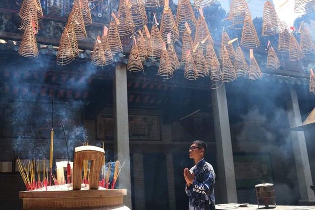 Du Xuân Quý Mão: Những ngôi chùa nổi tiếng ở TP.HCM, có nơi được National Geographic vinh danh - 6